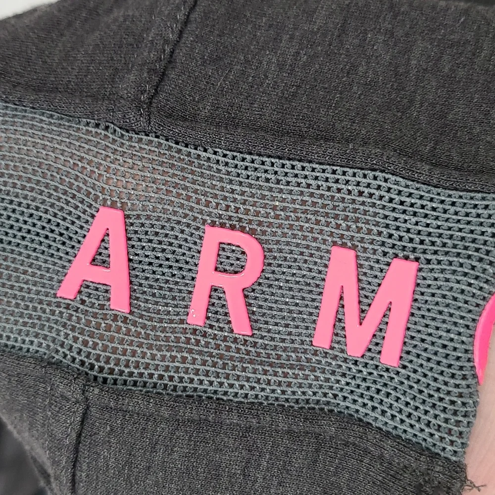 Under Armour Tech Logo Tape Hoodie - Medium - Picture 13 of 14